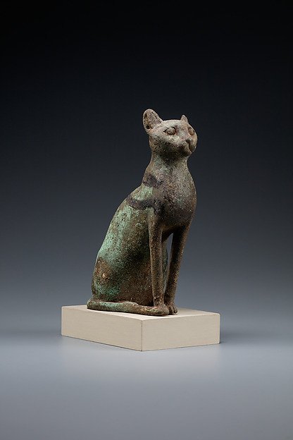 Gato em bronze